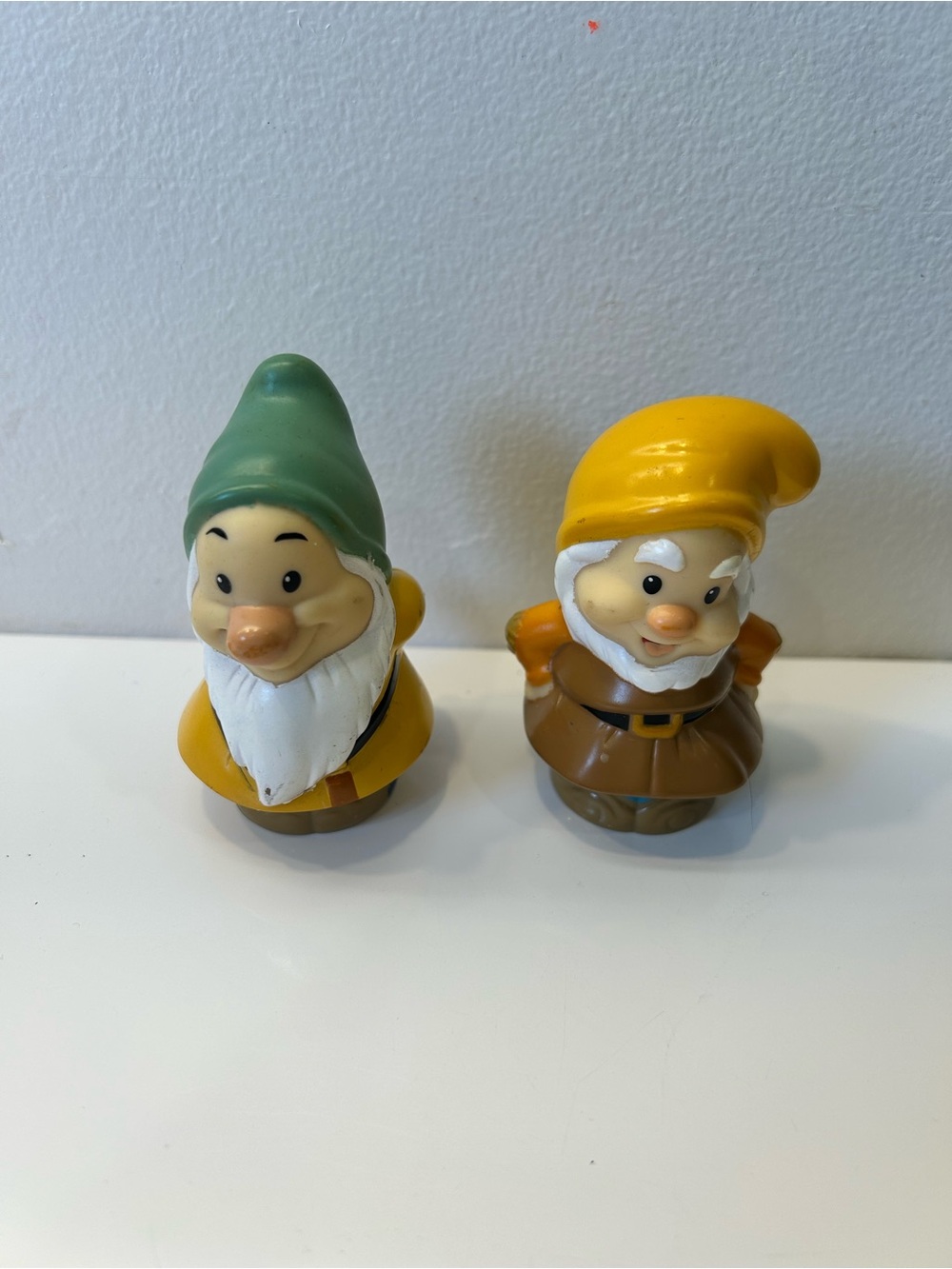 Lot of 2 Talkers: Seven Dwarves